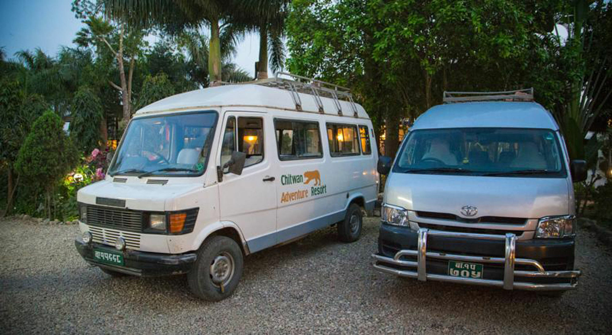 Chitwan Adventure Resort Саураха Екстериор снимка